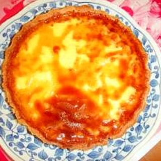 なめらかな焼きプリンタルト